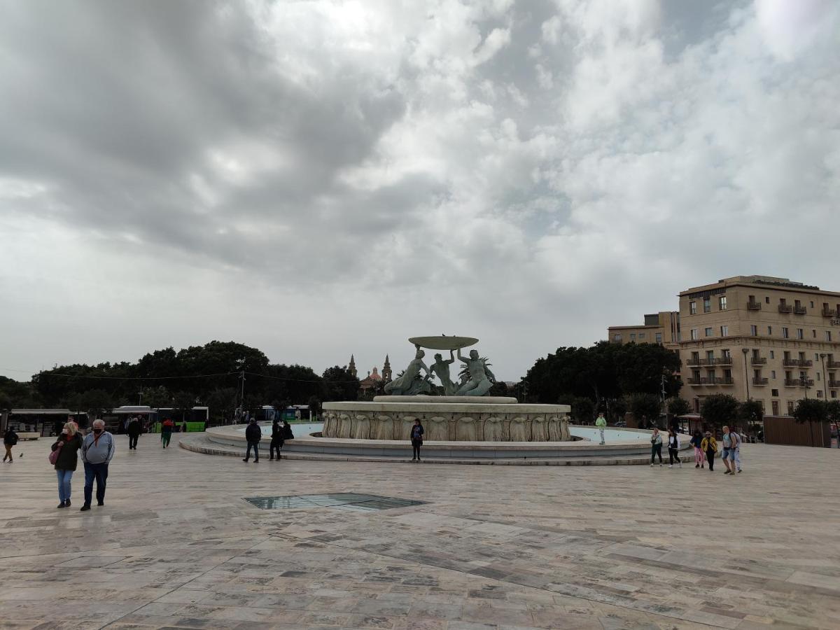 Near Valletta City - Open Views - Ta Tessie Suite In Floriana - Malta Екстер'єр фото
