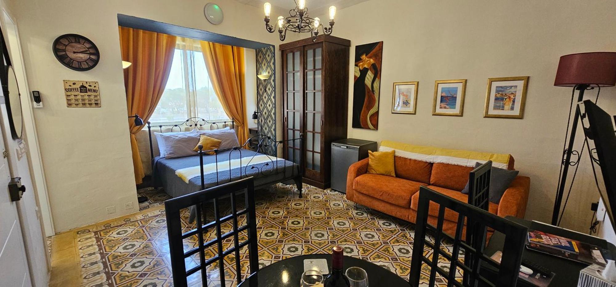 Near Valletta City - Open Views - Ta Tessie Suite In Floriana - Malta Екстер'єр фото